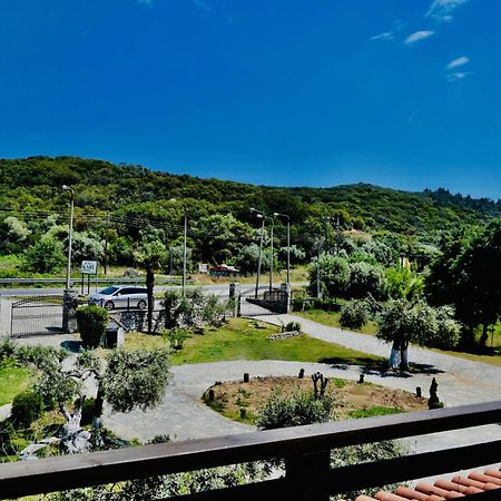 Hotel Kari Ouranoupoli Ngoại thất bức ảnh